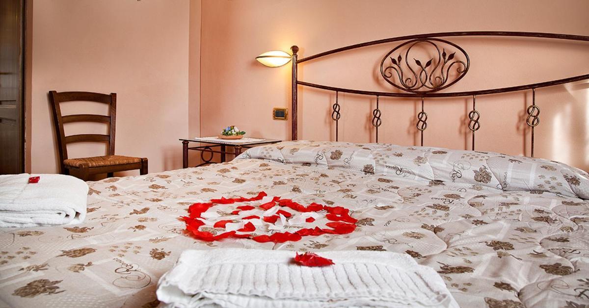 Agriturismo Sanguineto Acquaviva  Exteriér fotografie